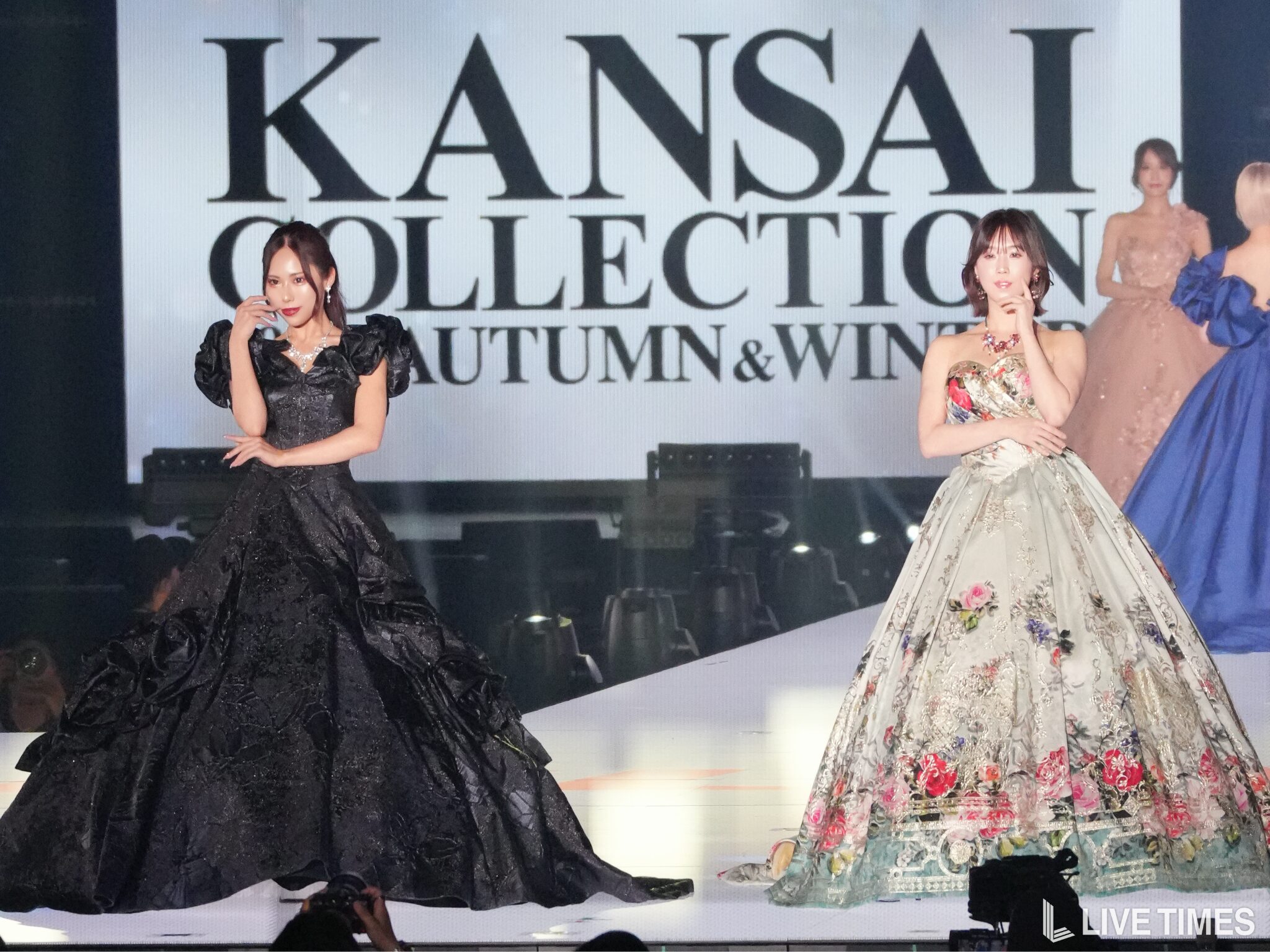 17LIVEライバーれもん＆りほ、圧巻ルックスと抜群スタイルで魅せる