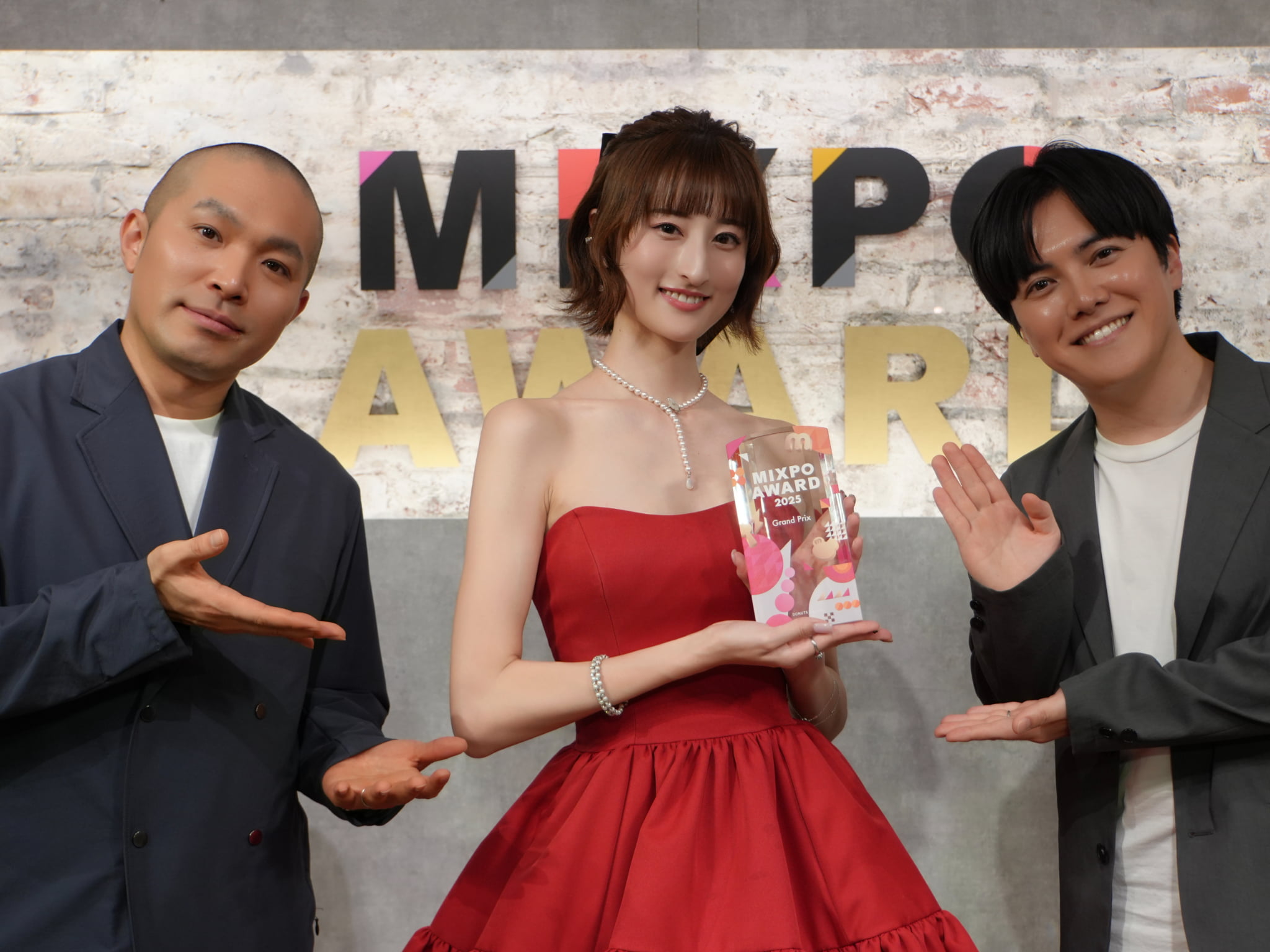 山本紗彩がミクチャの頂点に。年間最大級イベントでグランプリ獲得