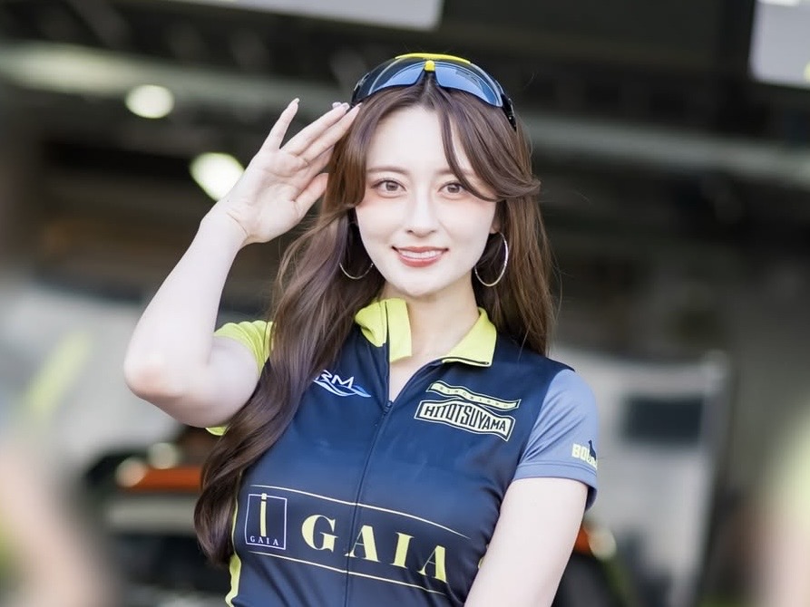 人気レースクイーン・鈴木南美、CanCam it girl選抜メンバー「ICONS
