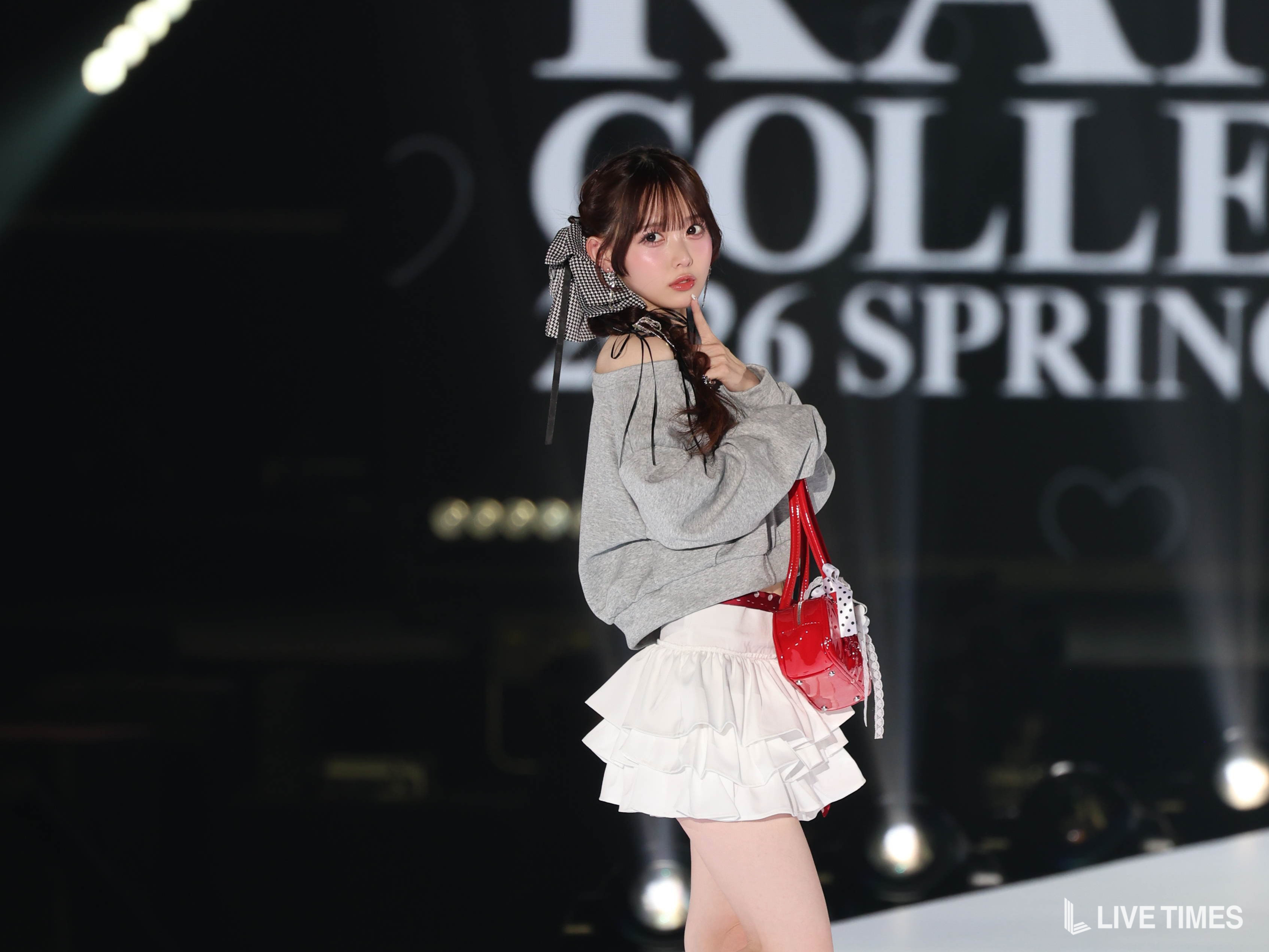 高嶺のなでしこ・松本ももな、ガーリーコーデで美肌＆透明感全開。多彩
